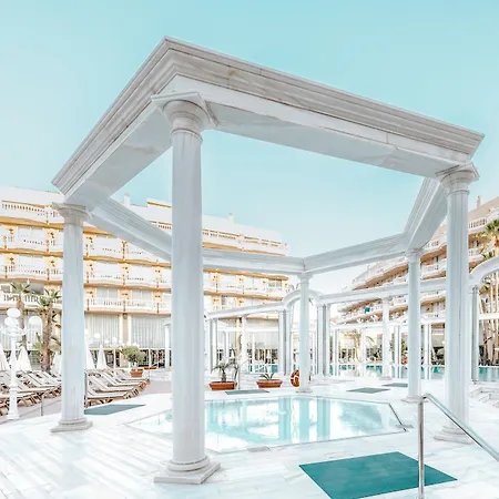 Cleopatra Palace 4*
