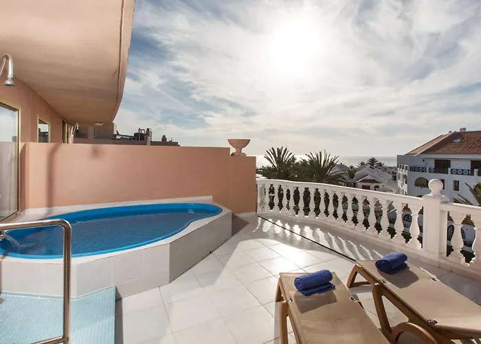 Cleopatra Palace 4* Playa de las Americas (Tenerife)