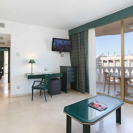 Cleopatra Palace Готель 4*