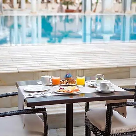 Cleopatra Palace 4*