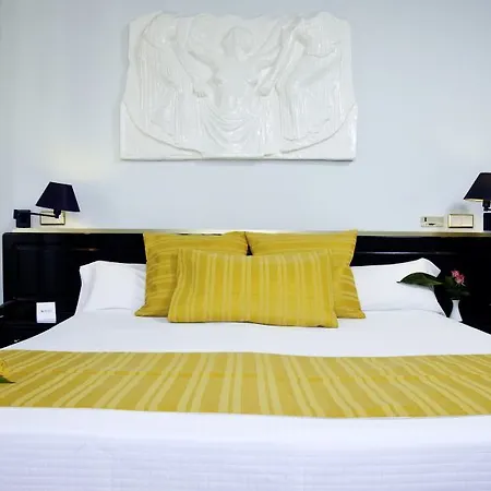 Hotel Cleopatra Palace