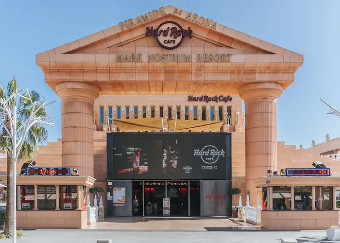 Cleopatra Palace Hotel 4*