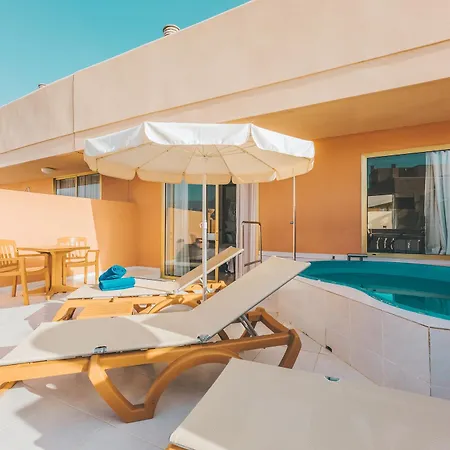 Cleopatra Palace Szálloda 4*