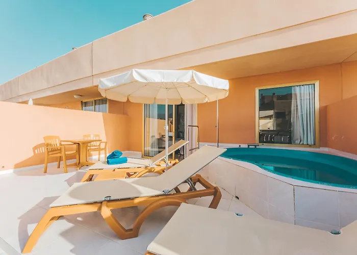 Cleopatra Palace Szálloda 4*