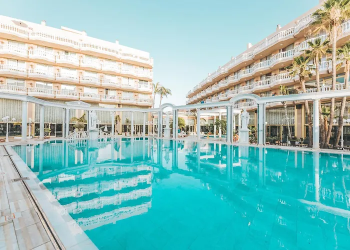 Cleopatra Palace Szálloda 4*