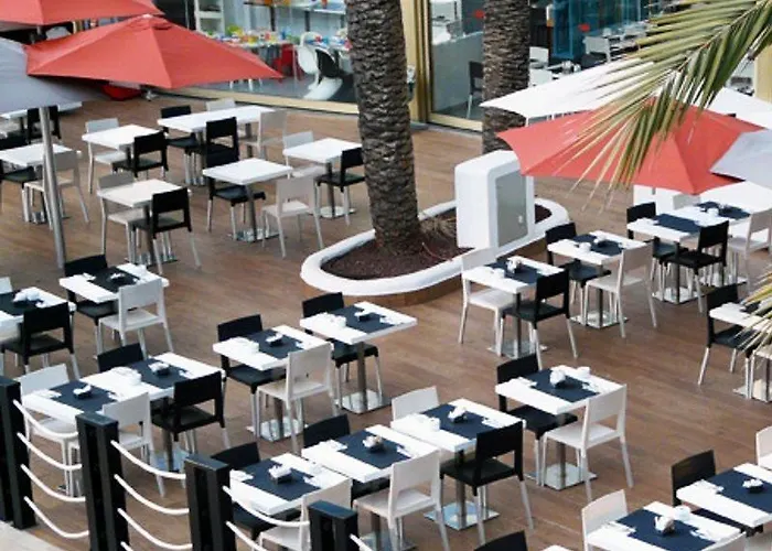 Cleopatra Palace Szálloda