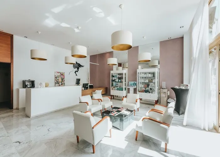 Cleopatra Palace Szálloda 4*